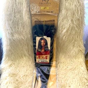 Outre MyTresses “Blowout Relaxed” Lace Closure